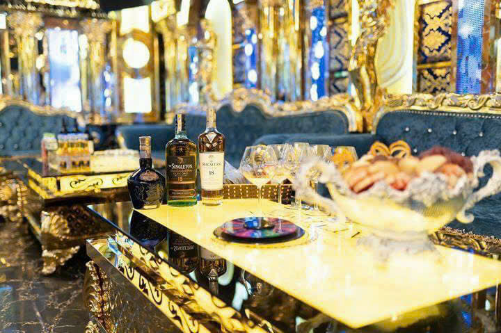 Không gian sang trọng trong karaoke gần đây