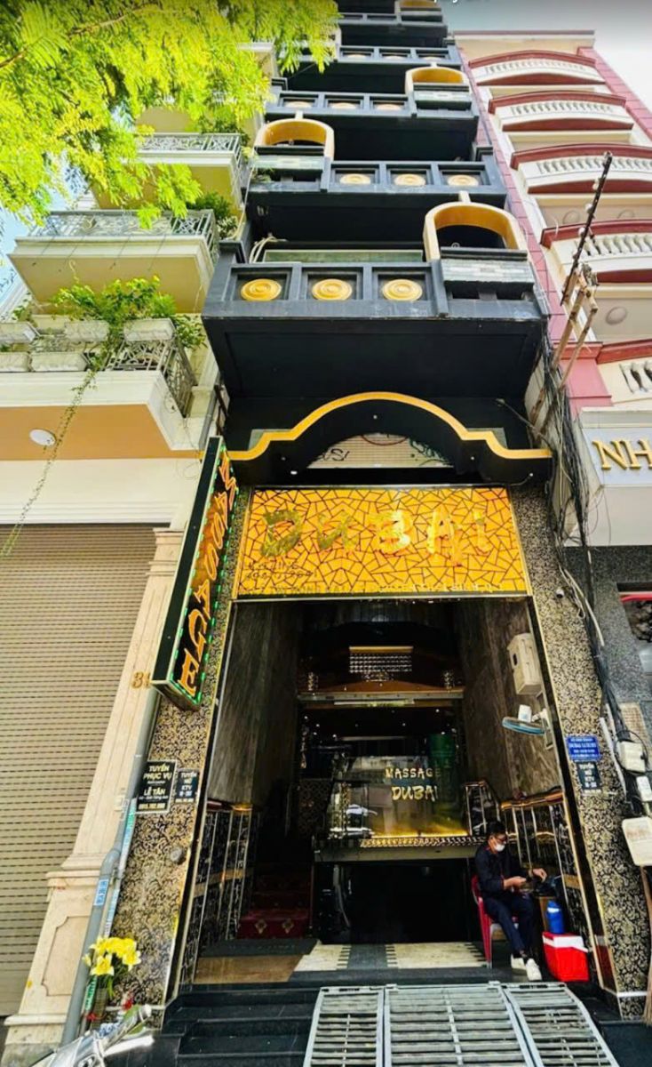 Mặt tiền Massage Dubai Luxury Lê Thị Hồng Gấm